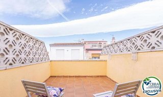 Casa adosada en venta en Empuriabrava en Castelló d´Empúries