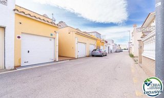 Casa adosada en venta en Empuriabrava en Castelló d´Empúries