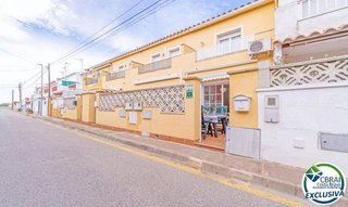 Casa adosada en venta en Empuriabrava en Castelló d´Empúries