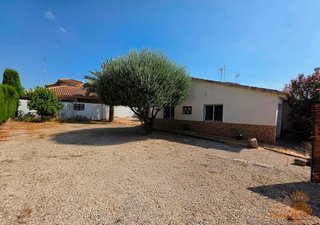 Chalet en venta en La Alcayna en Molina de Segura