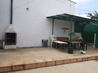 Chalet en venta en Poleares en Lucena