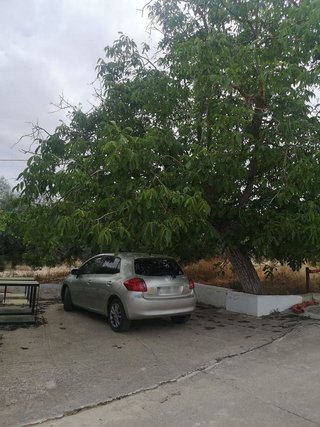 Chalet en venta en Poleares en Lucena