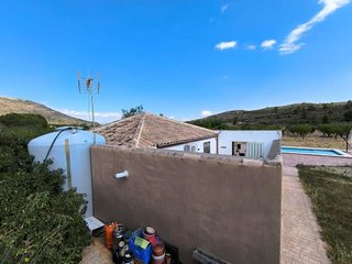 Chalet en venta en Caudete