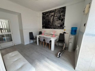 Casa adosada en venta en Torredonjimeno