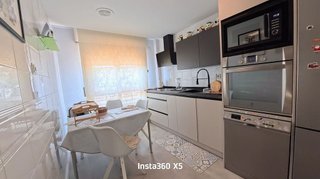 Casa adosada en venta en Lardero