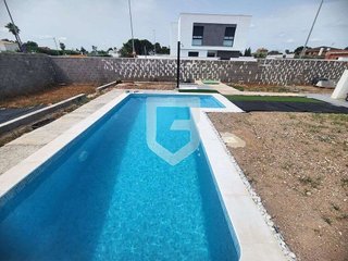 Chalet en venta en Madrigal en Villarreal