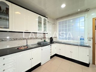Piso en venta en Artigas - Llefià en Badalona