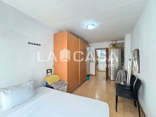 Piso en venta en Artigas - Llefià en Badalona
