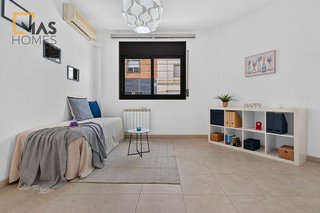 Piso en venta en Les Arenes - La Grípia  Can Montllor en Terrassa