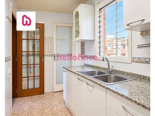 Piso en venta en Plaça Catalunya en Prat de Llobregat, El