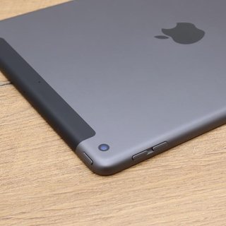 Apple iPad 7 Gris Espacial + Factura