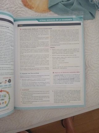 Economía 1.o Bachillerato