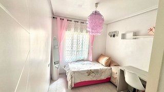 Piso en venta en Virgen del Remedio en Alicante