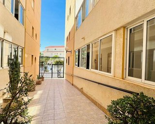 Piso en venta en La Siesta - El Salado - Torreta en Torrevieja