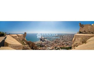 Piso en venta en Casco Antiguo - Santa Cruz en Alicante