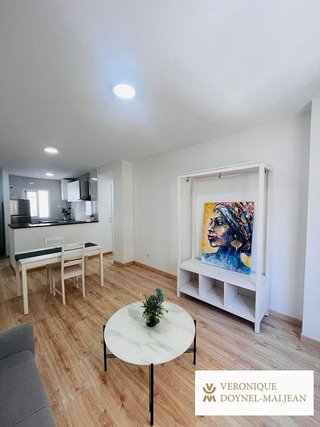 Piso en venta en Parque Victoria Eugenia en Málaga