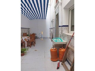 Piso en venta en El Carmen - La Barrera en Lucena