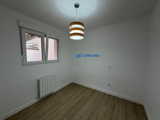 Piso en venta en Almendrales en Madrid