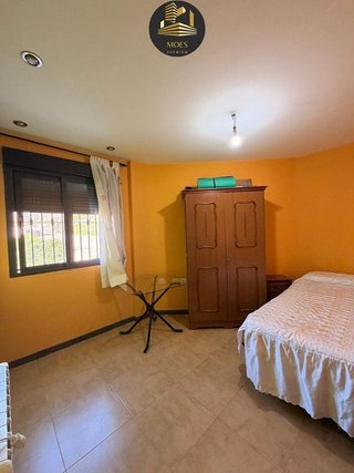 Piso en venta en Huelma