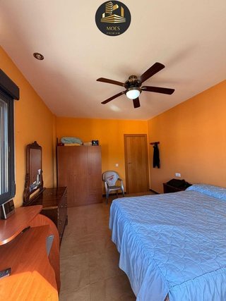 Piso en venta en Huelma