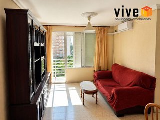 Piso en venta en Cruz Roja en Sevilla
