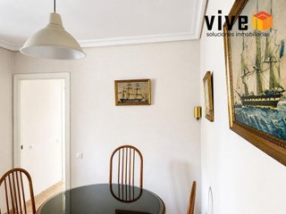 Piso en venta en Cruz Roja en Sevilla