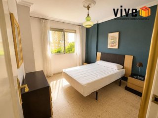 Piso en venta en Cruz Roja en Sevilla