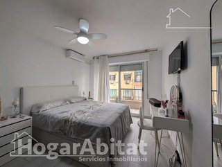 Piso en venta en Carolinas Altas en Alicante