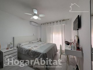 Piso en venta en Carolinas Altas en Alicante
