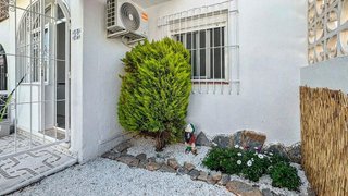 Piso en venta en Los Balcones - Los Altos del Edén en Torrevieja
