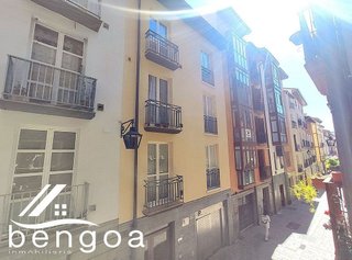 Dúplex en venta en Casco Viejo en Vitoria-Gasteiz