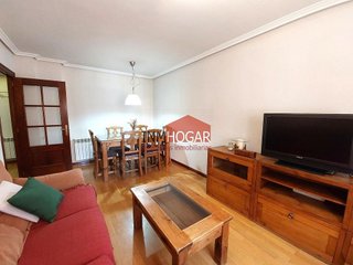 Piso en venta en Universidad en Ávila