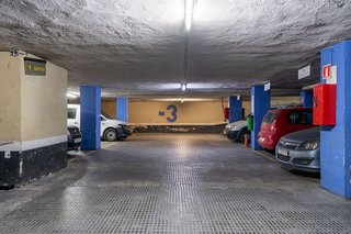 Garaje en alquiler en El Raval en Barcelona