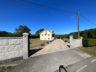 Chalet en venta en Vilalba