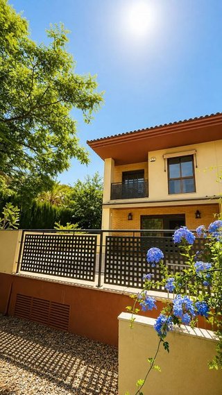 Casa pareada en venta en Vistahermosa en Alicante