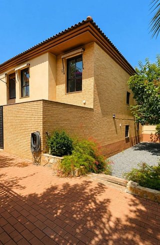 Casa pareada en venta en Vistahermosa en Alicante