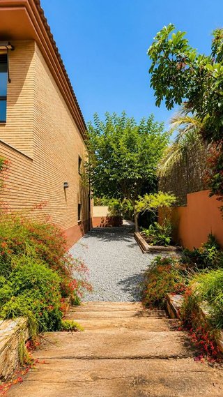 Casa pareada en venta en Vistahermosa en Alicante