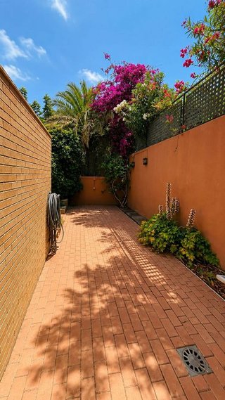 Casa pareada en venta en Vistahermosa en Alicante