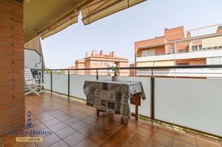 Piso en venta en Els Canyars en Castelldefels
