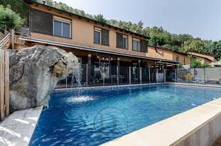 Chalet en venta en Vallirana