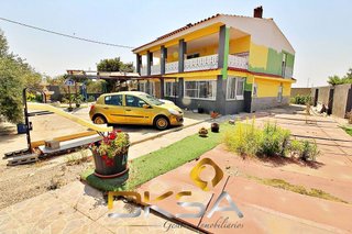 Chalet en venta en Avda. Alemania - Italia en Villarreal