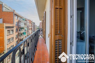 Piso en venta en Sants en Barcelona