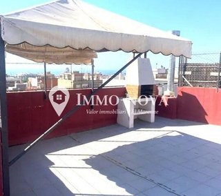 Piso en venta en Els Molins en Mataró