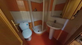 Piso en venta en Fondo en Santa Coloma de Gramanet