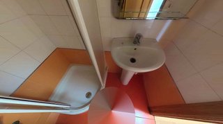 Piso en venta en Fondo en Santa Coloma de Gramanet
