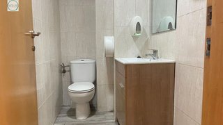 Local comercial en alquiler en Camí fondo en Valencia