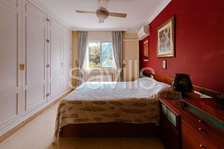 Piso en venta en Cerrado Calderón - El Morlaco en Málaga