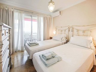 Piso en venta en Playa de la Fontanilla en Marbella