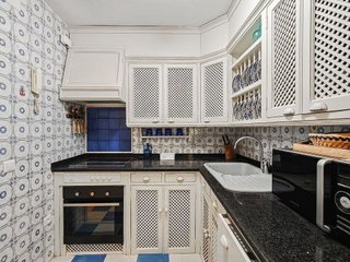 Piso en venta en Playa de la Fontanilla en Marbella