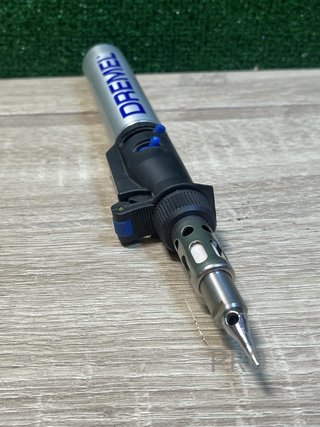 Soldador sin cables de gas butano Dremel
